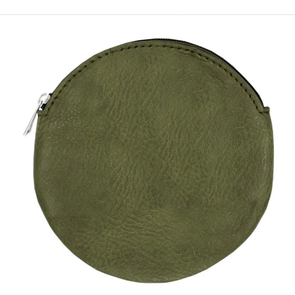 $10 K. Carroll Circle Coin Purse in Army Green - New - Picture 1 of 1